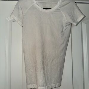 lululemon athletica White Ribbed Short Sleeve Tee